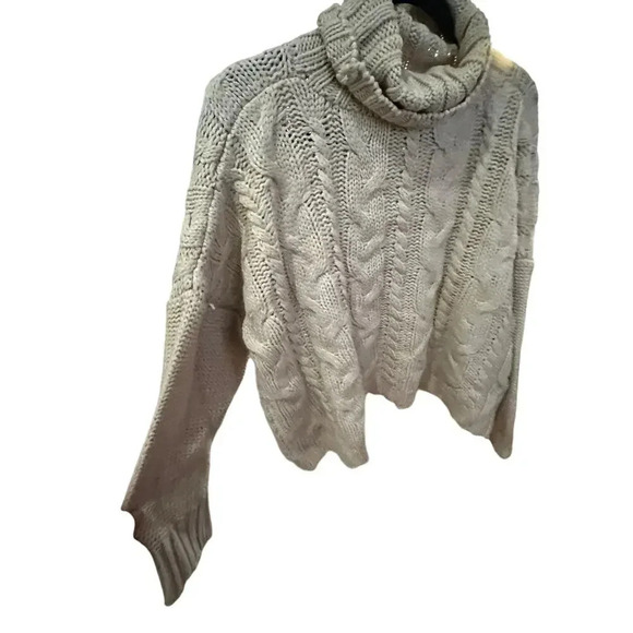 Judith March 100% Acrylic Knit Turtleneck Sweater Size L - Picture 2 of 8